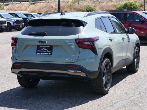Cacti Green 2026 Chevrolet Trax FWD ACTIV