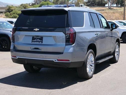 2025 Chevrolet Tahoe LS