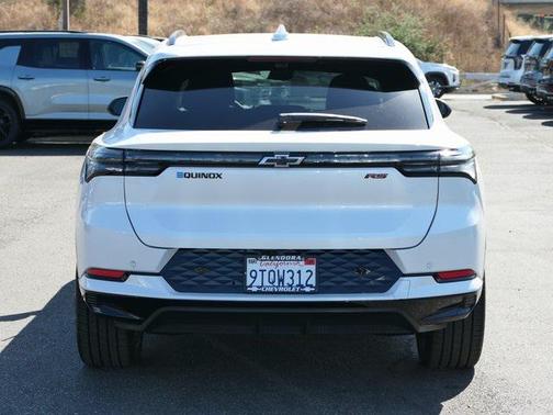 2025 Chevrolet Equinox EV RS