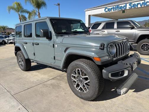 2024 Jeep Wrangler 4-Door Sahara 4x4