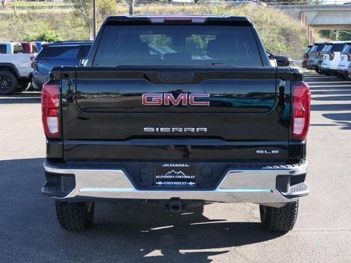2024 GMC Sierra 1500 SLE
