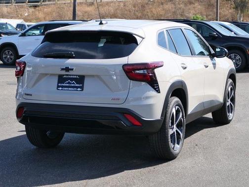 2026 Chevrolet Trax FWD 1RS