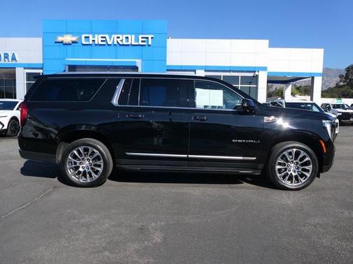 2025 GMC Yukon XL Denali