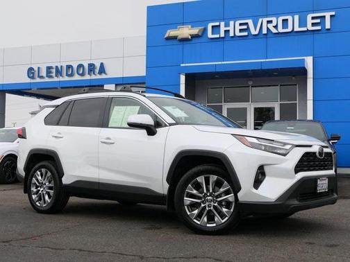 2023 Toyota RAV4 XLE Premium