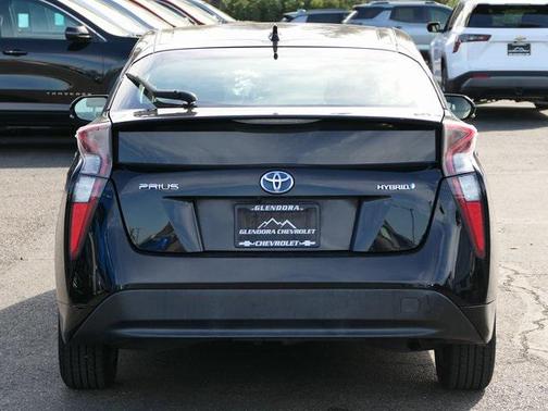2016 Toyota Prius Three