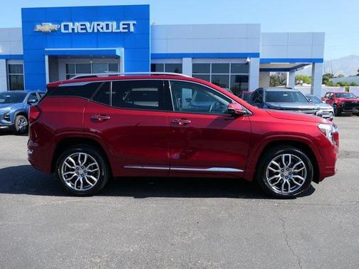 2023 GMC Terrain Denali