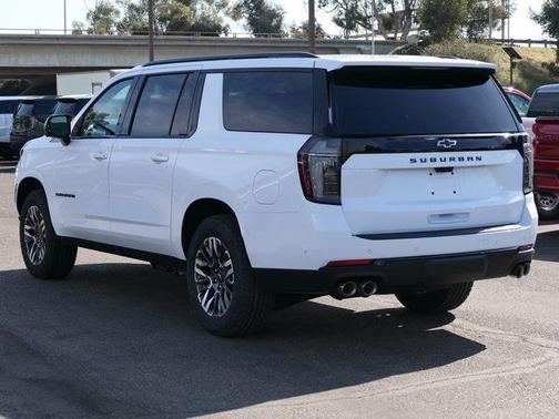 2026 Chevrolet Suburban Z71, 4WD