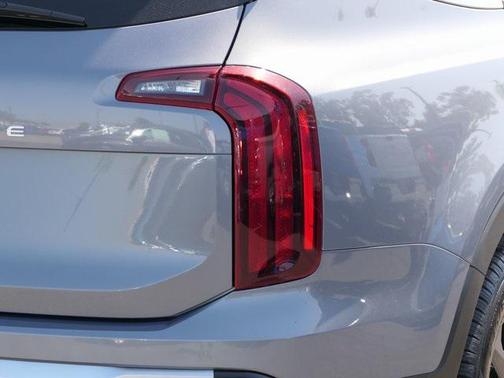 2024 Kia Telluride LX