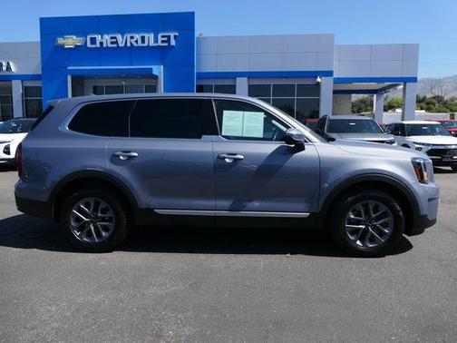2024 Kia Telluride LX