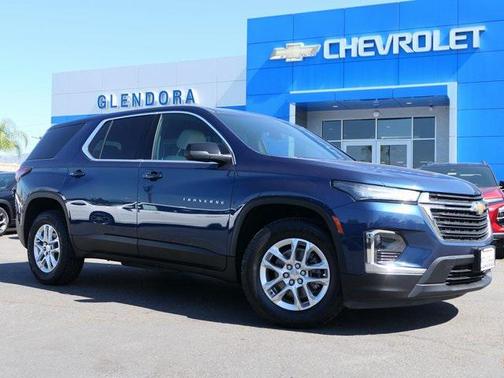 2023 Chevrolet Traverse LS
