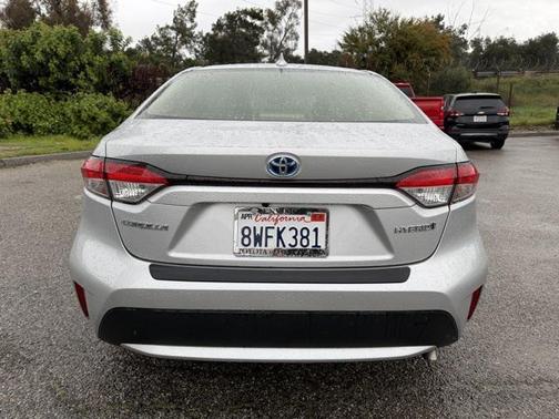 2021 Toyota Corolla Hybrid LE