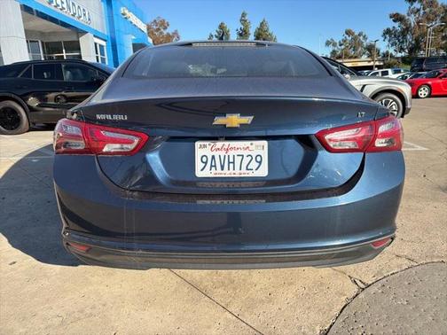 2022 Chevrolet Malibu FWD LT