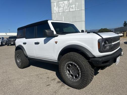 2024 Ford Bronco Badlands