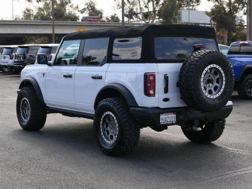 2024 Ford Bronco Badlands