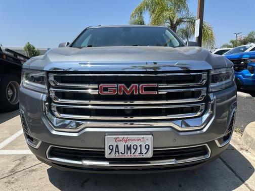 2022 GMC Acadia AWD SLT