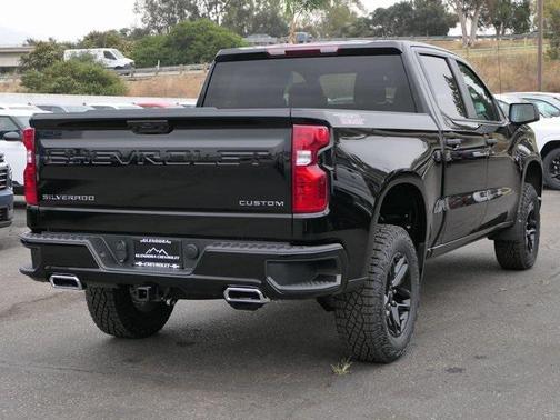 2025 Chevrolet Silverado 1500 Custom Trail Boss