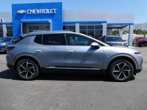 2025 Chevrolet Equinox EV LT