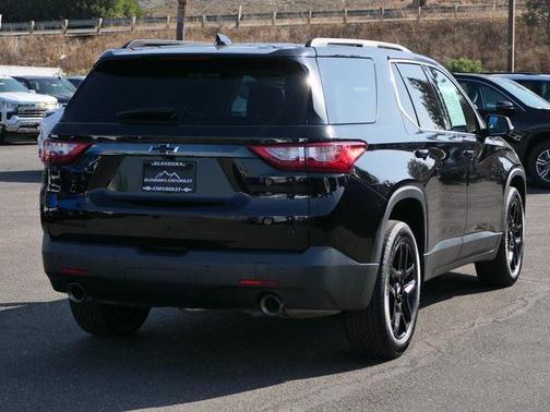 2021 Chevrolet Traverse LT Cloth