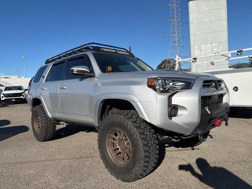 2021 Toyota 4Runner TRD Off Road