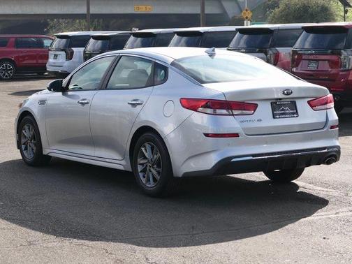 2019 Kia Optima LX