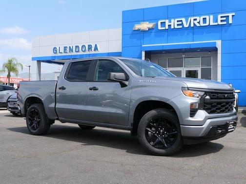 2025 Chevrolet Silverado 1500 Custom