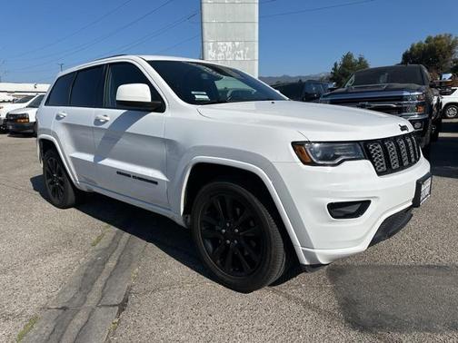 2020 Jeep Grand Cherokee Altitude