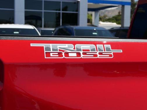 2025 Chevrolet Silverado 1500 Custom Trail Boss