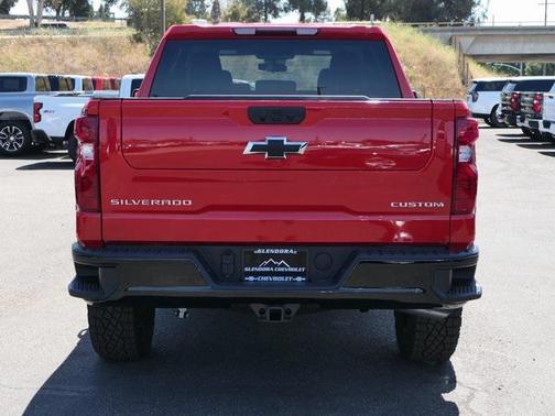 2025 Chevrolet Silverado 1500 Custom Trail Boss