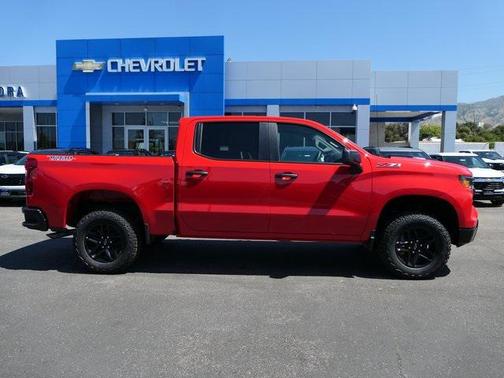 2025 Chevrolet Silverado 1500 Custom Trail Boss