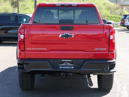 2025 Chevrolet Silverado 1500 ZR2