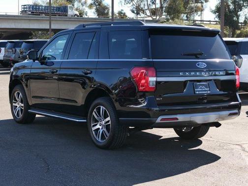 2023 Ford Expedition XLT