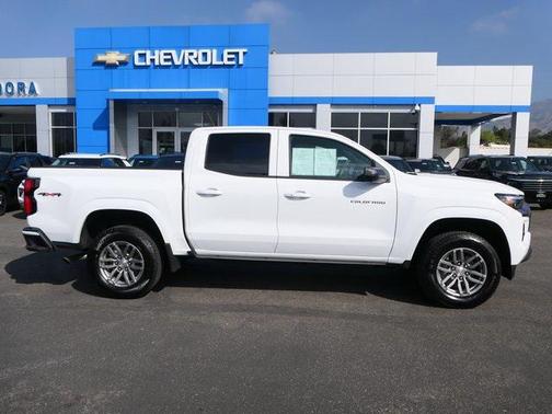 2025 Chevrolet Colorado LT