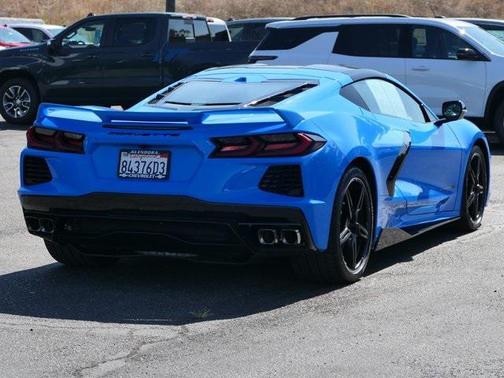 2023 Chevrolet Corvette Stingray w/2LT