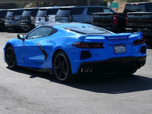 2023 Chevrolet Corvette Stingray w/2LT