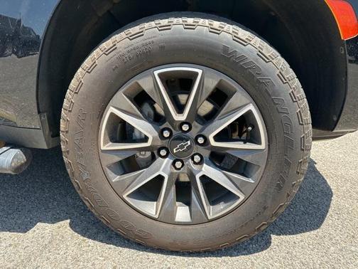 2023 Chevrolet Suburban 4WD Z71