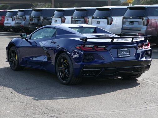 2026 Chevrolet Corvette Stingray w/2LT