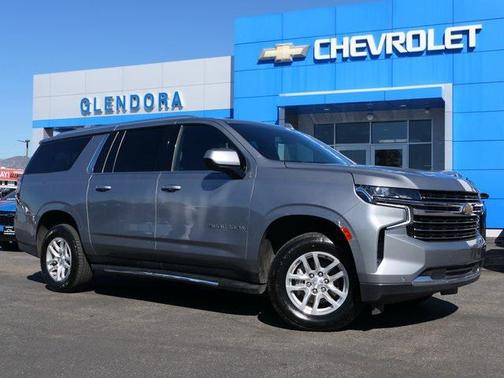 2023 Chevrolet Suburban LT