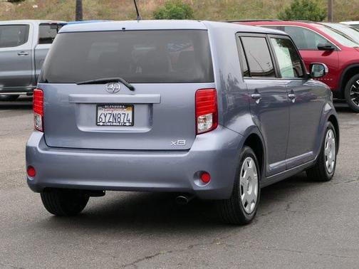 2012 Scion xB Release Series 9.0