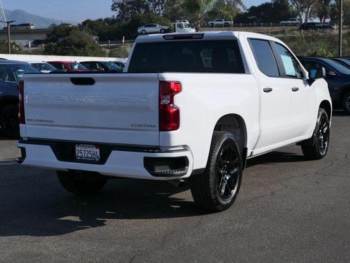 2026 Chevrolet Silverado 1500 Custom