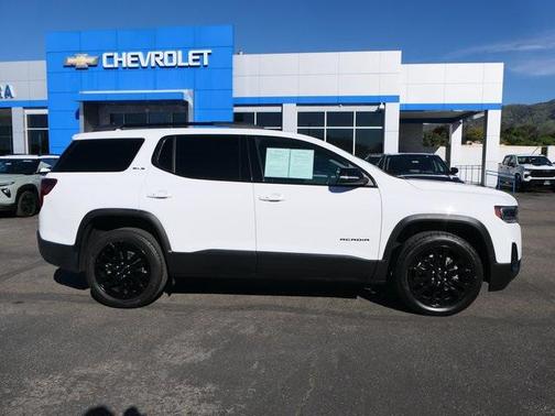 2023 GMC Acadia FWD SLE