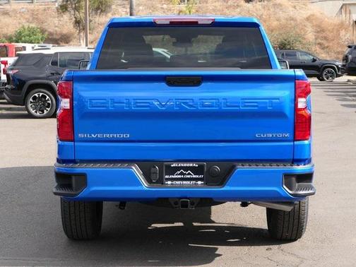 2025 Chevrolet Silverado 1500 Custom