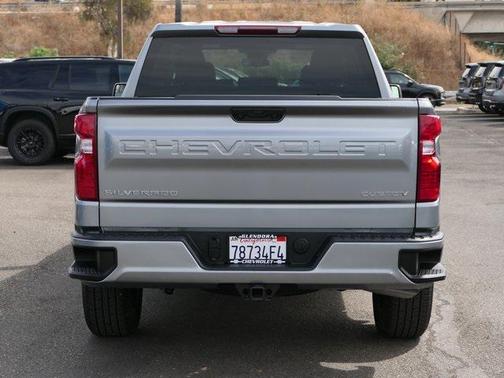 2025 Chevrolet Silverado 1500 Custom