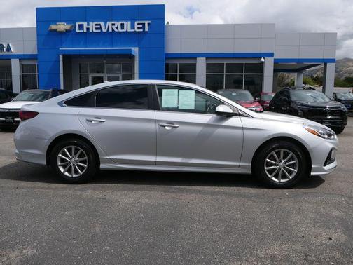 Symphony Silver 2019 Hyundai SONATA SE