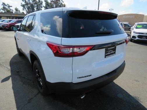 2020 Chevrolet Traverse LS