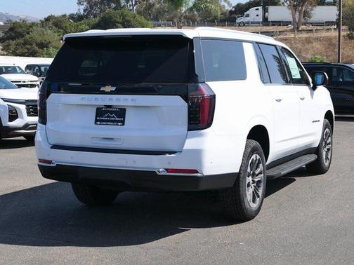 2026 Chevrolet Suburban LS