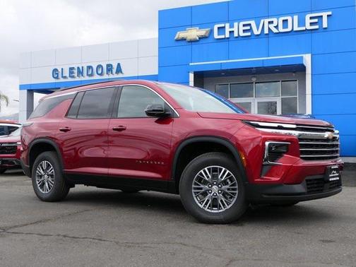 2025 Chevrolet Traverse LT