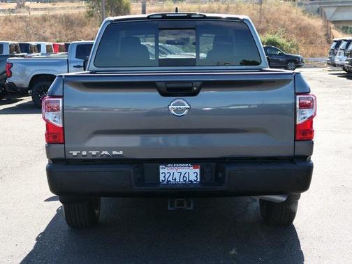 2022 Nissan Titan S