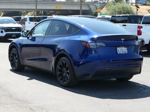 2024 Tesla Model Y Long Range Dual Motor All-Wheel Drive