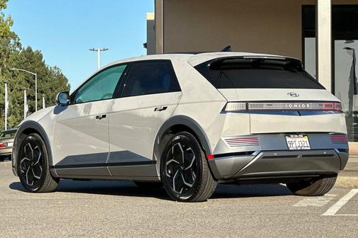 2024 Hyundai IONIQ 5 Limited