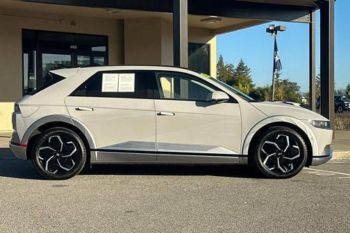 2024 Hyundai IONIQ 5 Limited